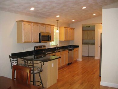109 Wendell Rd, Warwick, RI 02888 - photo 3