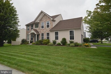 2513 Goddard Ave, Reading, PA 19608 - photo 6