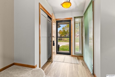 12515 Binney St, Omaha, NE 68164 - photo 4