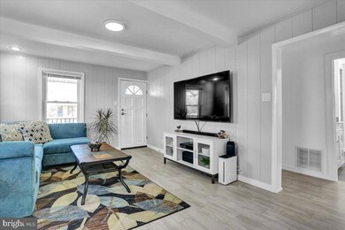 228 Montgomery Ave, Reading, PA 19606 - photo 2