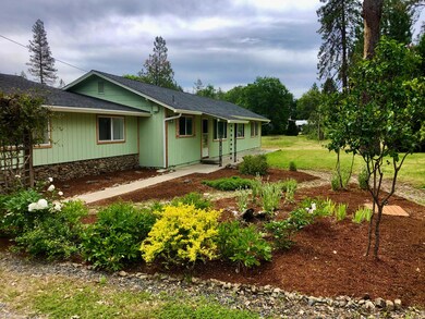 2074 Pine Grove outside (2)