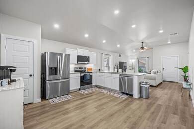 3209 Durham Ave, Wolfforth, TX 79382 - photo 6