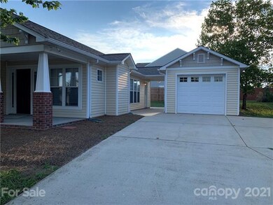 112 Kingsgate Ct, Statesville, NC 28625 - photo 4