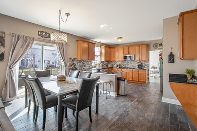 541 Lake Cornish Way, Algonquin, IL 60102 - photo 7