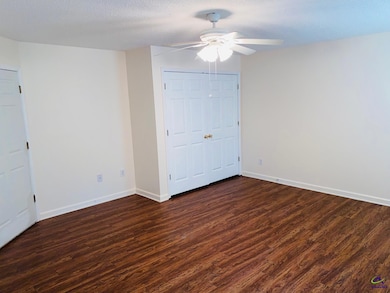 1107 2nd St unit . 1, Perry, GA 31069 - photo 4