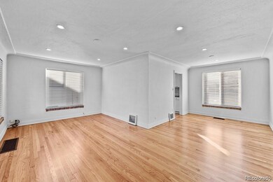 3085 Clermont St, Denver, CO 80207 - photo 7