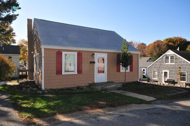 4 Halstead St, Kittery, ME 03904 - photo 4