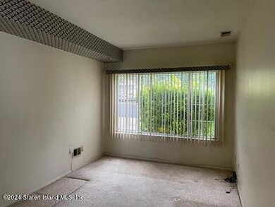 36 Halpin Ave, Staten Island, NY 10312 - photo 5