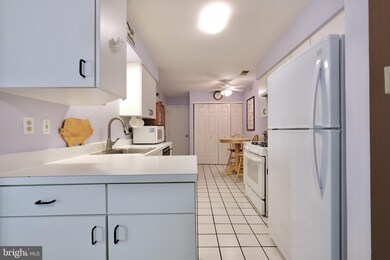 18F Evert Ct, Princeton, NJ 08540 - photo 5