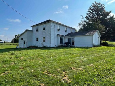 9766 N Gundy Rd, Roanoke, IN 46783 - photo 3