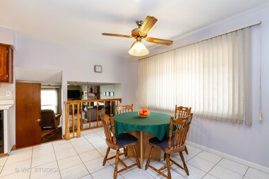 Breakfast Room