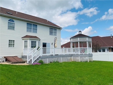 2708 English Ln, Whitehall, PA 18052 - photo 3