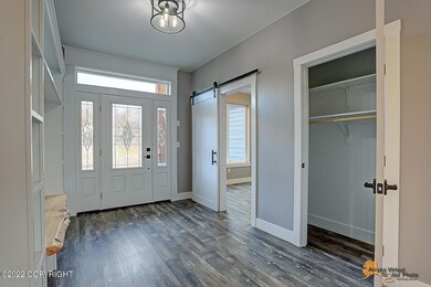 entry  w/door to office