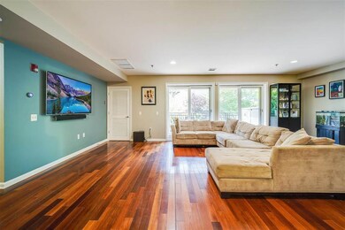 650 2nd St unit 2D, Hoboken, NJ 07030 - photo 3