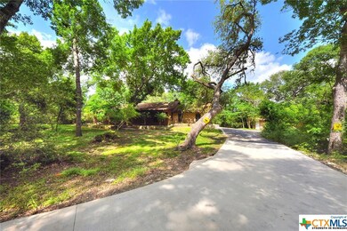 1318 Thousand Oaks Loop, San Marcos, TX 78666 - photo 2