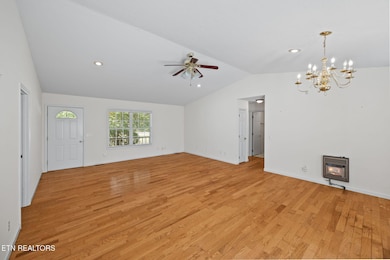 11-web-or-mls-1357-franklin-loop