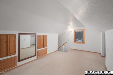 004-Loft (1 of 2)