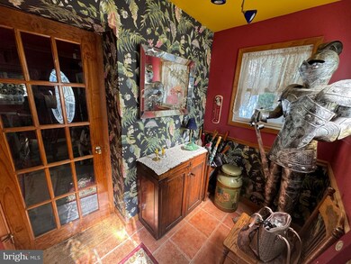 4000 N Warner Rd, Lafayette Hill, PA 19444 - photo 6