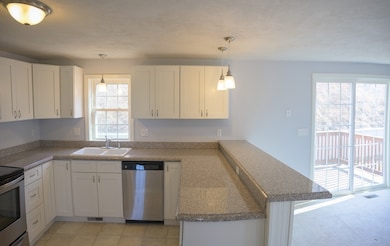 7 Bittersweet Blvd, Worcester, MA 01607 - photo 4