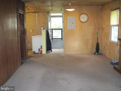 9 King Fisher Dr, Ashland, PA 17921 - photo 4