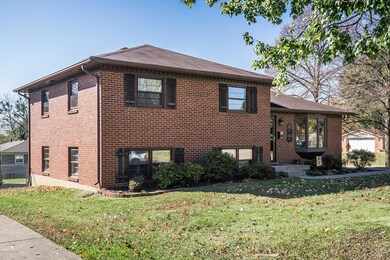 6100 Princess Way, Louisville, KY 40219 - photo 2