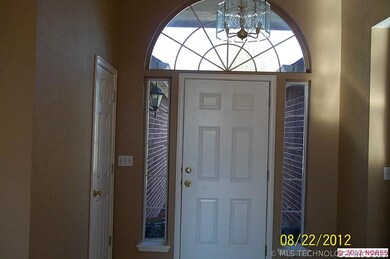 11609 S Forest Ct, Jenks, OK 74037 - photo 4