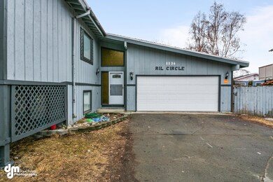 18-Front Exterior_2479