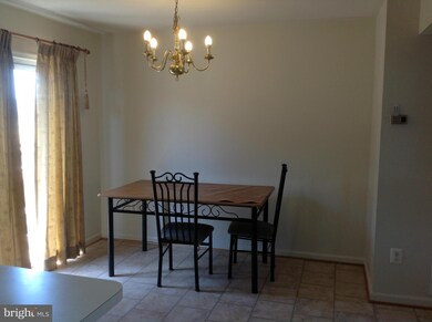 6515 Mallery Ct, Frederick, MD 21703 - photo 4