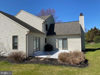 1004 Fieldstone Ct, Lancaster, PA 17603 - photo 4