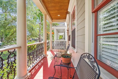 817 Rutland St, Houston, TX 77007 - photo 5