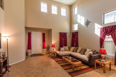 004_INTERIOR ENTRY