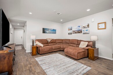 16745 Lonely Pines Dr, Conroe, TX 77302 - photo 7