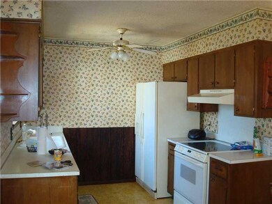 807 N 15th St, Rogers, AR 72756 - photo 3