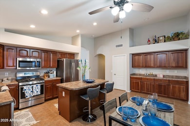 42187 W Chisholm Dr, Maricopa, AZ 85138 - photo 3