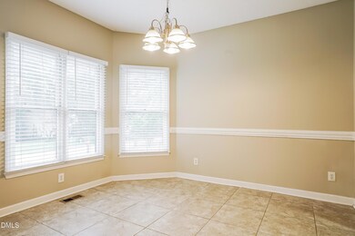 3636 Meadow Creek Ln, Raleigh, NC 27616 - photo 4