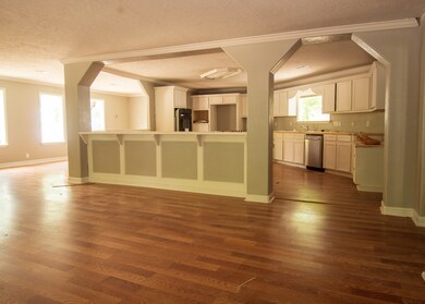 9750 Deer Trail Dr, Houston, TX 77038 - photo 7