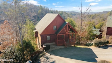 1539 Boo Boos Way, Sevierville, TN 37862 - photo 2