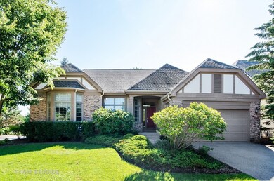 12 Cypress Ct, Lake In the Hills, IL 60156 - photo 2