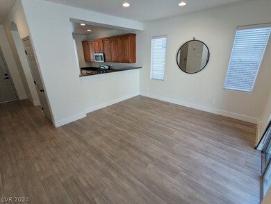 9110 Brilliant Prairie Ct, Las Vegas, NV 89149 - photo 6