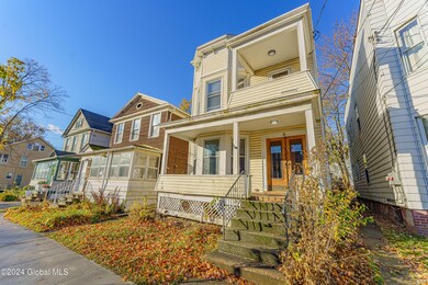 8 Stanwix St, Albany, NY 12209 - photo 3