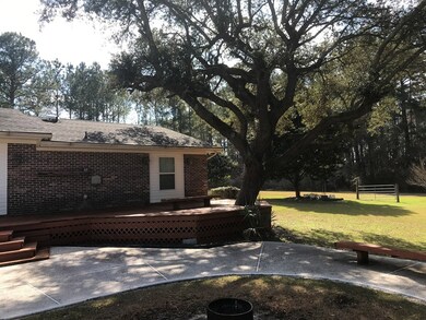 373 Phelps Rd, Douglas, GA 31533 - photo 6