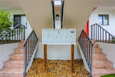 990 8th St S unit 1C, Naples, FL 34102 - photo 7