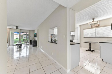 15451 Pembridge Dr unit 207, Delray Beach, FL 33484 - photo 4