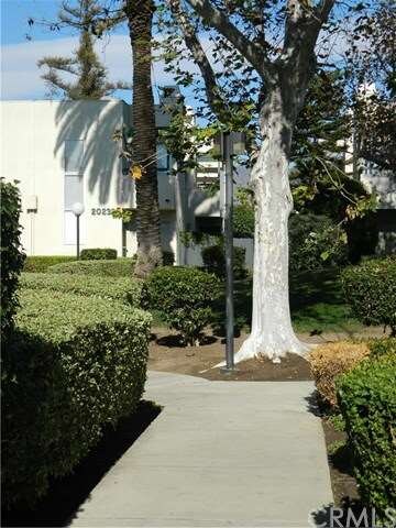 Well-Kept Grounds with Well-Lit walkways for resid