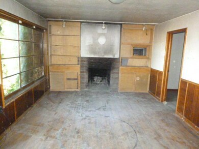 686 Gilman Rd, Medford, OR 97504 - photo 3