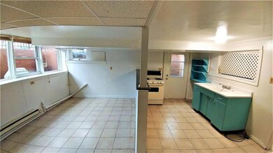 951 N 19th St unit 12, Allentown, PA 18104 - photo 2