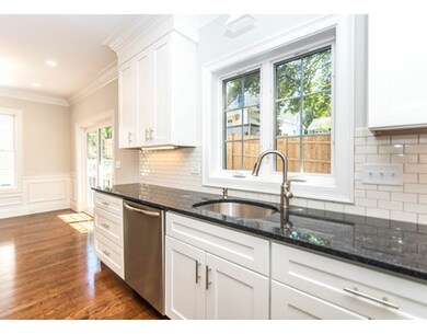 14 Huntington St, Waltham, MA 02452 - photo 6