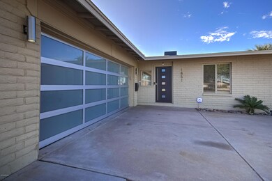 1851 E Geneva Dr-5