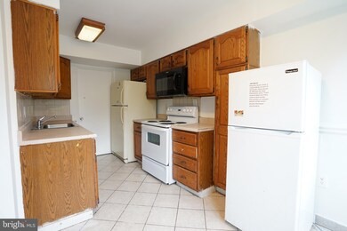 10206 Winchester Ct, Manassas, VA 20109 - photo 4