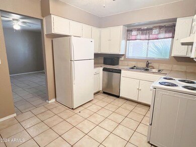 624 E Marilyn Ave unit 3, Mesa, AZ 85204 - photo 6